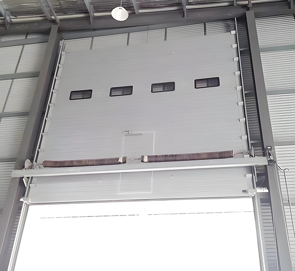 海东工业滑升门