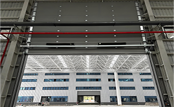 海东工业提升门