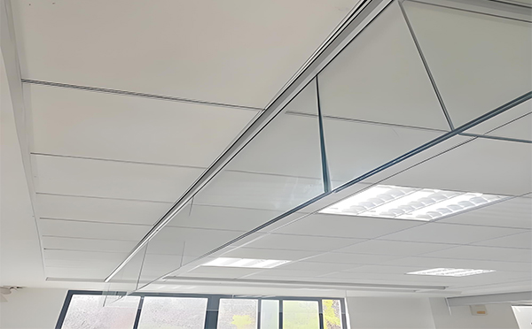 海东玻璃挡烟垂壁