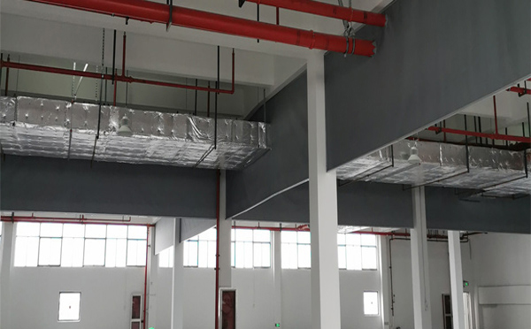 海东挡烟垂壁防火玻璃厚度要求